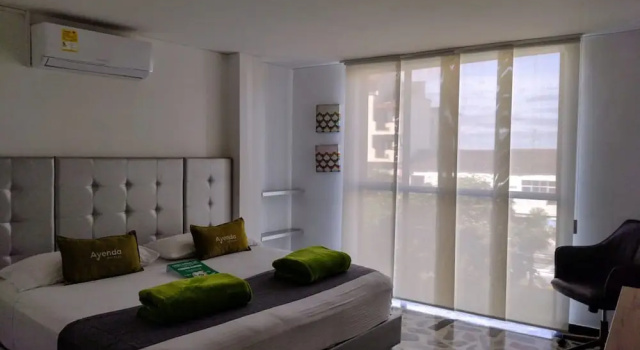 Hotel AirPort pereira, Забронировать Отель Отели Перейра 4 звезды, рядом с Sanctuary of Our Lady of Fatima, 4*