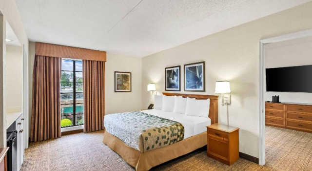 Люкс Econo Lodge Augusta North - Washington Road