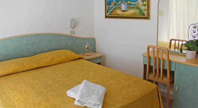 Двухместный номер Standard Hotel Flora