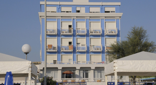 Hotel Ambasciatori, Забронировать Отель Отели Побережья Марок 3 звезды, 3*