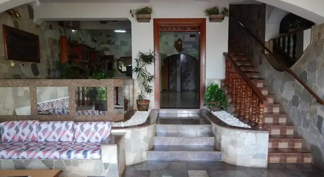 Palace Hotel Barretos, Забронировать Отель Отели в центре Барретус с завтраком, отели в центре Барретус с завтраком
