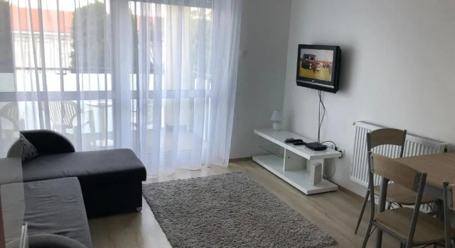 Belle Casa 34, Забронировать Отель Дебрецен Хайду-Бихар, рядом с Стадион «Надьердеи»