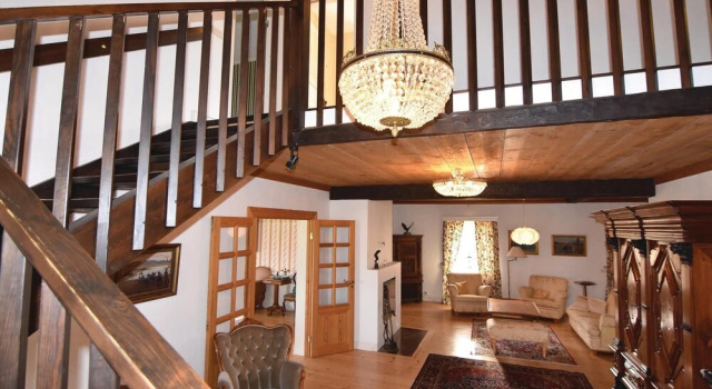 Awesome Home In Tidaholm With Kitchen, Book Hotel  
