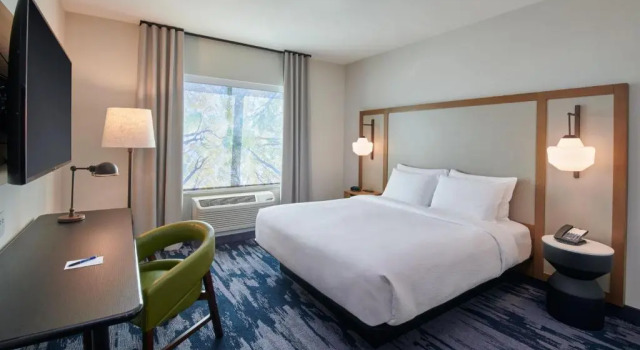 Номер Standard Fairfield Inn & Suites by Marriott Chicago OHare