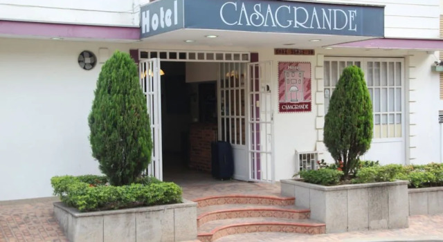 Hotel Casa Grande Cabecera, Rezerwuj Hotel Hotele w Santander z parkingiem, Parking