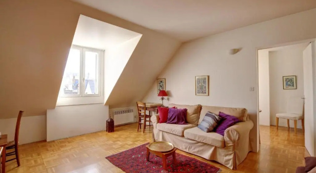 Large T2 with view of the Château d'Amboise, Rezerwuj Apartament Amboise 