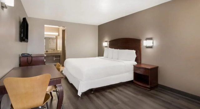 Номер Standard Red Carpet inn Edison
