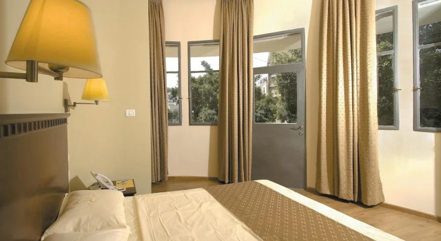 Suite con balcón Satori Hotel