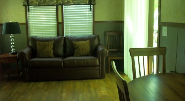 Апартаменты c 1 комнатой Tranquil Timbers Camping Resort