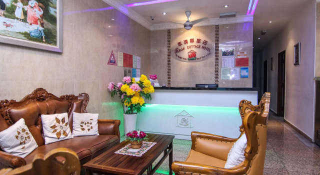 Hotel Zamburger Taman Mutiara Mas, Varaa Hotelli Hotellit Johor pysäköinnillä, Pysäköinti