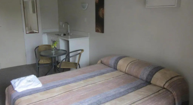 Студия Raymar Motor Inn
