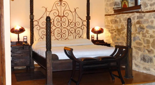 Номер Luxury Iliopetra Suites
