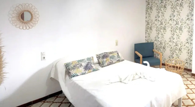 Apartment With 3 Bedrooms in Sa Pobla, With Wonderful Mountain View, Terrace and Wifi, Rezerwuj Apartament Hotele w Majorka z parkingiem, Parking