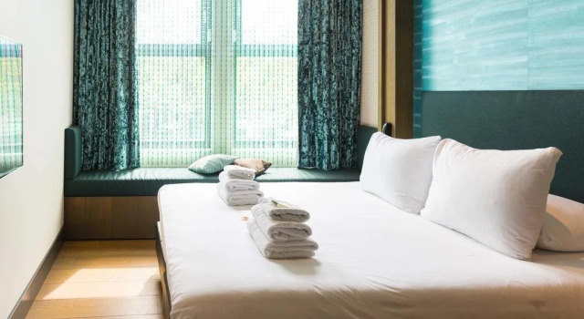 Manzo's Suites