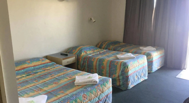 Kooyong Hotel, Book Hotel Mackay Queensland