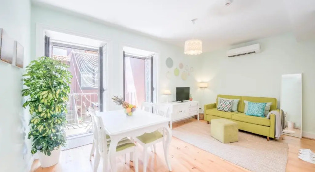 Look At Me - Serviced Lofts & Studios