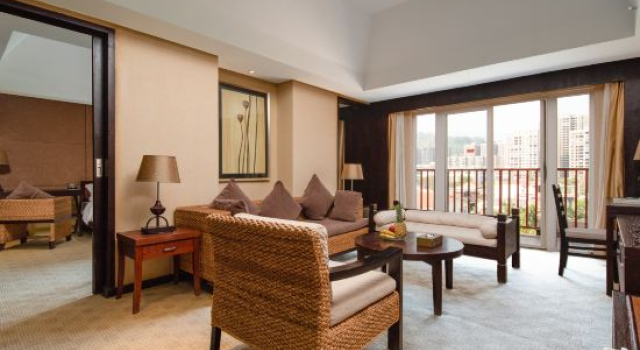 Люкс Executive Sanjiang Peninsula Hotel