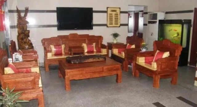 Boya Business Hotel, Prenota Hotel Hotel a Shandong con parcheggio, Parcheggio