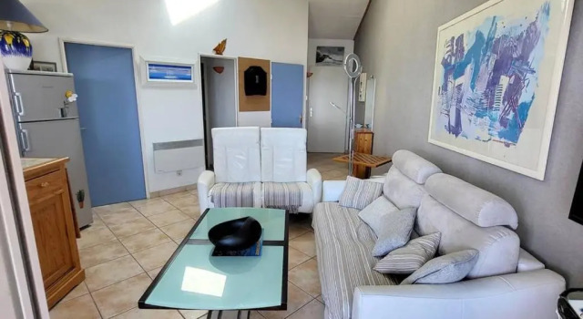 Appartement Six-Fours-les-Plages, 3 pièces, 6 personnes - FR-1-316-95, Забронировать Апартаменты/квартира Отели Сис-Фур-Ле-Плаж с парковкой, Парковка