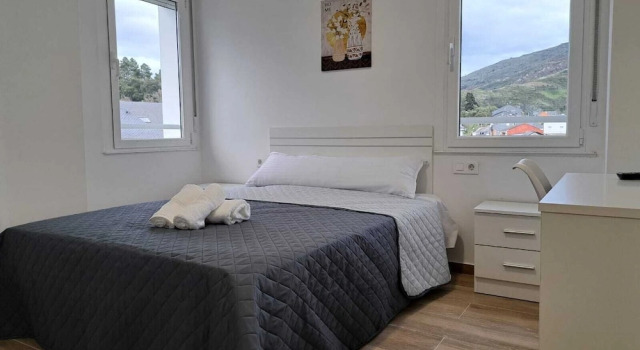 Albergue O Bailarín, Book Hostel / Vandrerhjem  