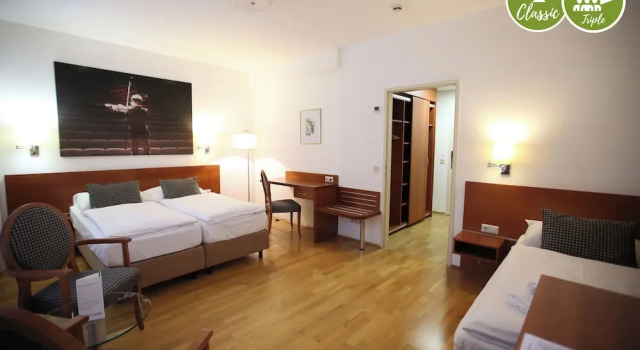 Трёхместный номер Classic arte Hotel Wien Stadthalle