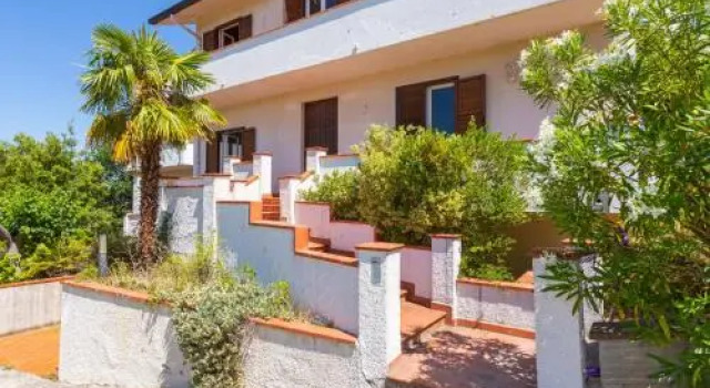 Ferienhaus Torriglia 100s, Reservar Hotel Altino Abruzos