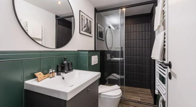 Апартаменты Superior E41 - Trendy Boutique Apartments - Prime Spot by BQA