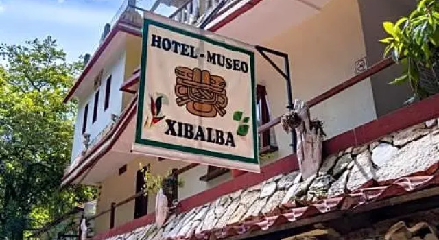 Hotel Xibalba, Rezerwuj Hotel Hotele w centrum Palenque, hotele w centrum Palenque