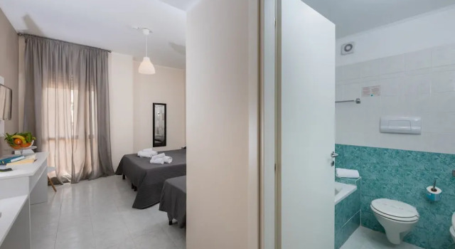 Трёхместный семейный номер Standard Hotel Club Eloro