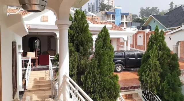 Cari Hotel Kigali, Boek Hotel Hotels in Kigali met ontbijt, Ontbijt