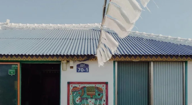 Shanti Shanti Guest House - Hostel