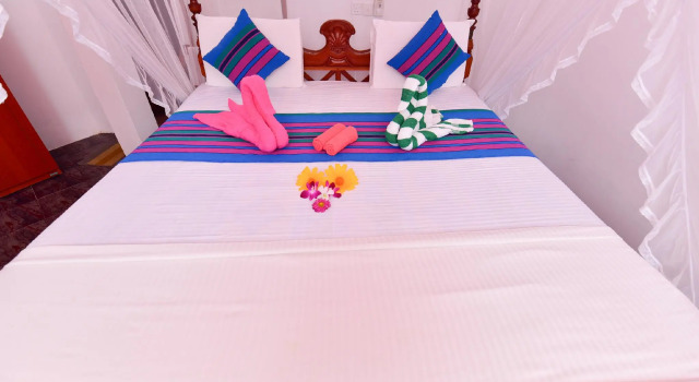 Трёхместный номер Standard с балконом Peacock Beach Hotel Unawatuna