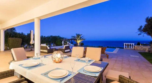 Вилла с видом на море Villa Zinha