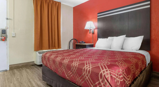 Двухместный номер Standard Econo Lodge Columbia Fort Jackson