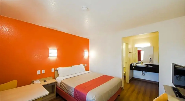 Номер Standard Motel 6-Lakeland, FL