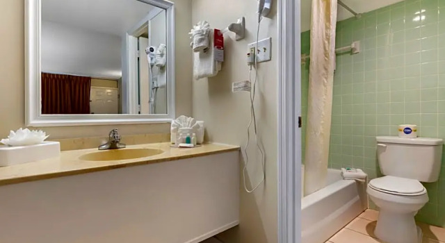 Номер Standard с видом на бассейн Econo Lodge Conway Central