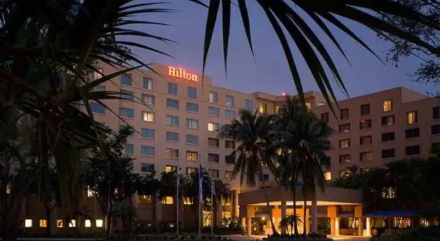 Hilton Fort Lauderdale Airport, Забронировать Отель Дания-Бич Broward County