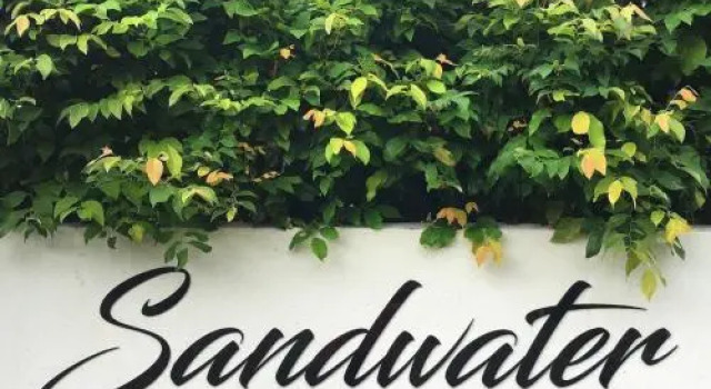 Sandwater-Tropical beachside holiday house, Prenota Hotel Hotel a Queensland con parcheggio, Parcheggio