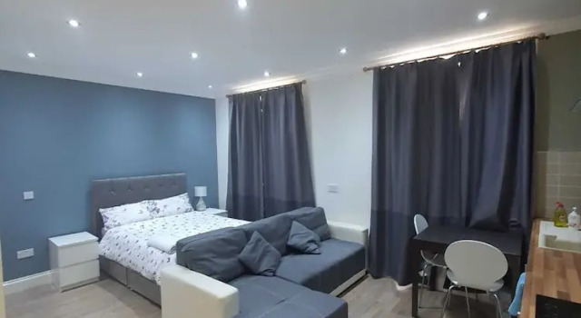 Apartment in Kingcross With Historical Highlights