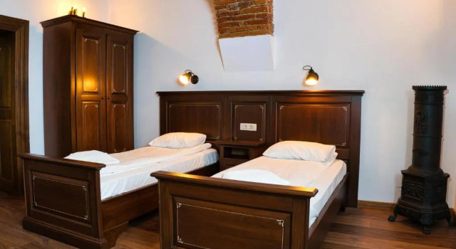 Апартаменты Deluxe HOTEL BOUTIQUE CASA CHITIC -HOTEL AND RESTAURANT Str Johann Gott nr7
