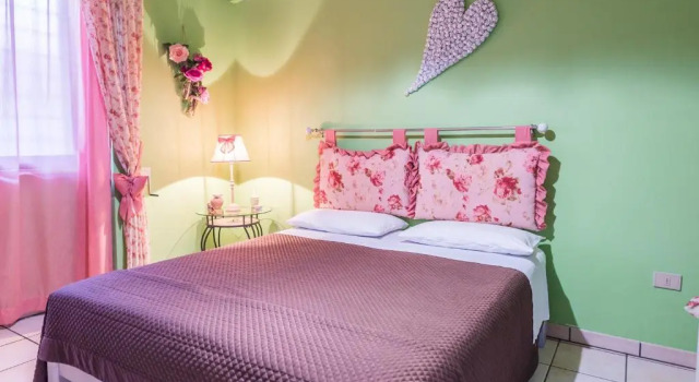 B&B Cinque Stelle Salento, Book Bed and Breakfast Hotels in Taviano with Parking, Parking