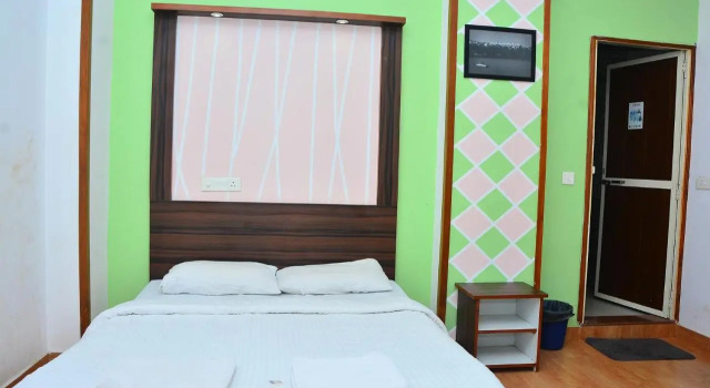 Hotel O Porvorim Near Mall De Goa, Забронировать Отель Альто-де-Порворим Северный Гоа, рядом с Торговый центр Mall De Goa