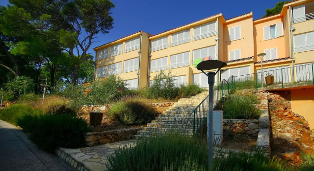Fontana Bayside Park, Réserver Hôtel Jelsa Île de Hvar