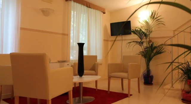 Полулюкс Hotel Ristorante Mariano
