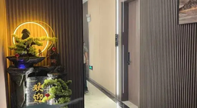 Korla Baojia Hotel, Rezerwuj Hotel Hotele w Korla z parkingiem, Parking