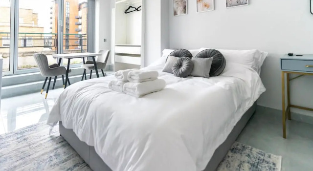 Номер Standard Canary Wharf O2 Deluxe Ensuite Rooms