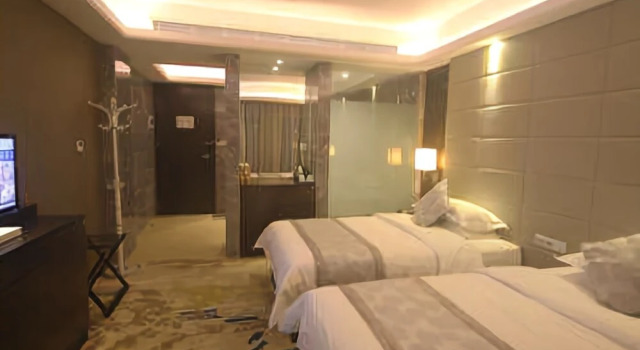 Qinyuan Hotel, Boek Hotel Hotels in Guangdong met parkeren, Parkeren