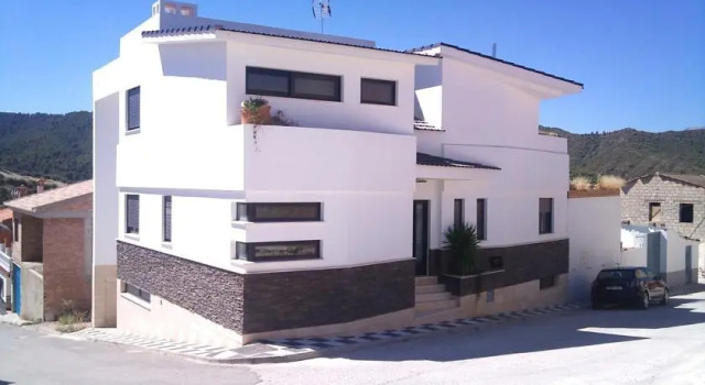 Alojamiento Jayena, Buchen Sie Hotel Jayena Andalusien