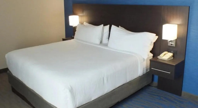 Двухместный номер Standard Holiday Inn Hotel & Suites Regina by IHG