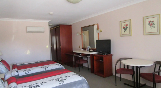Southern Comfort Motor Inn